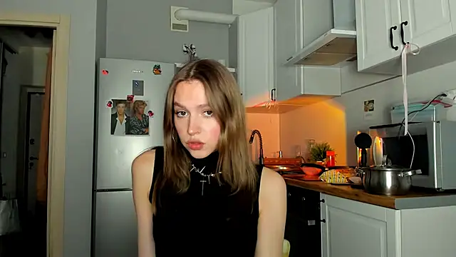 Niky  Jess online show from February 7, 4:03 pm