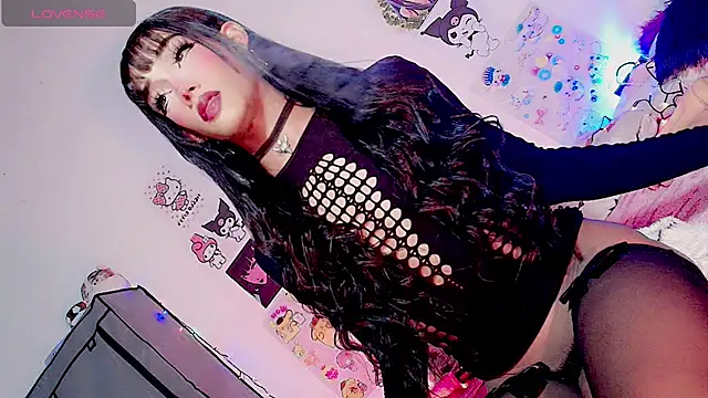 HELEM  S7 online show from October 25, 6:30 am