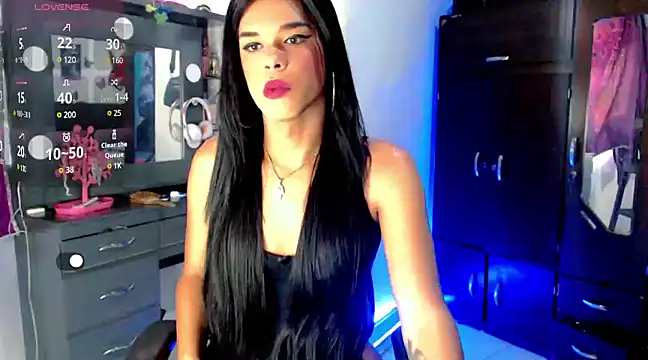 Snapshot of beautiful_cock_sharon chatting on March 13, 4:11 pm beautiful cock sharon online show from March 13, 4:11 pm