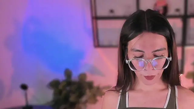 electra goddes online show from November 26, 6:05 am