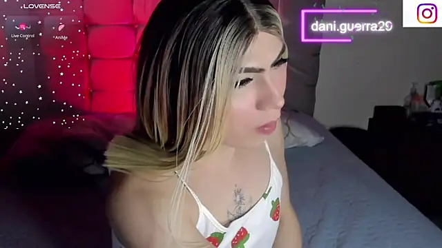 saskya online show from March 10, 1:09 am