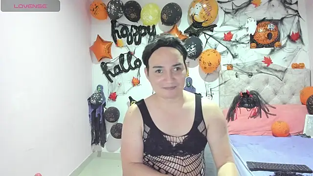 Snapshot of tania_lucia1 chatting on October 24, 3:55 am tania lucia1 online show from October 24, 3:55 am