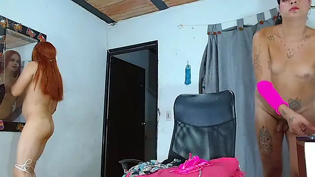 eloisaath online show from October 11, 8:22 pm