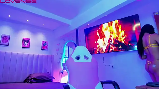 orianasweet 1 online show from September 18, 6:57 pm