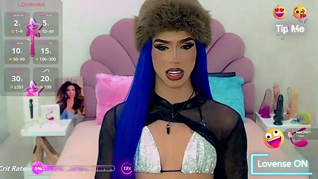 Snapshot of briana_sex32 chatting on September 13, 4:24 pm briana sex32 online show from September 13, 4:24 pm