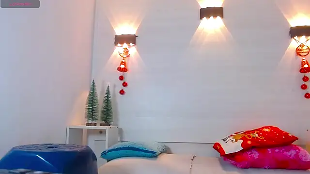 Molly Spears online show from December 26, 11:54 am