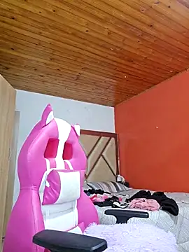 Shermie24 online show from February 24, 3:54 am