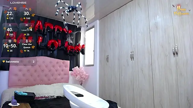 Snapshot of abigail_f00x chatting on October 15, 1:33 pm abigail f00x online show from October 15, 1:33 pm