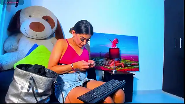 jasmindivas online show from March 18, 7:55 pm