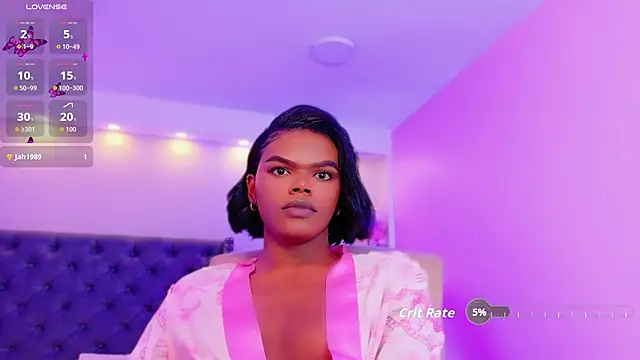 CamiEstrada online show from September 10, 4:00 am