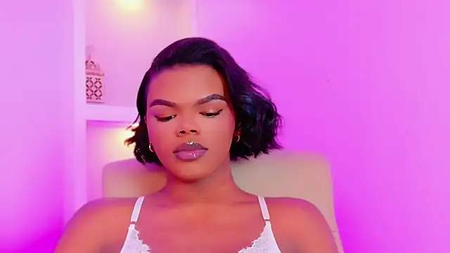 CamiEstrada online show from September 15, 2:11 pm