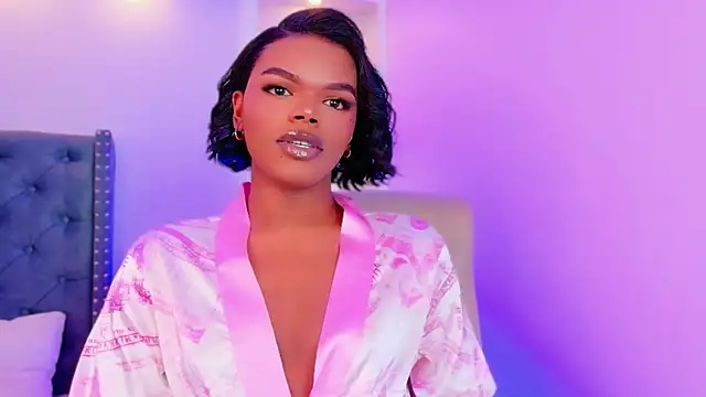 CamiEstrada online show from September 19, 11:21 pm