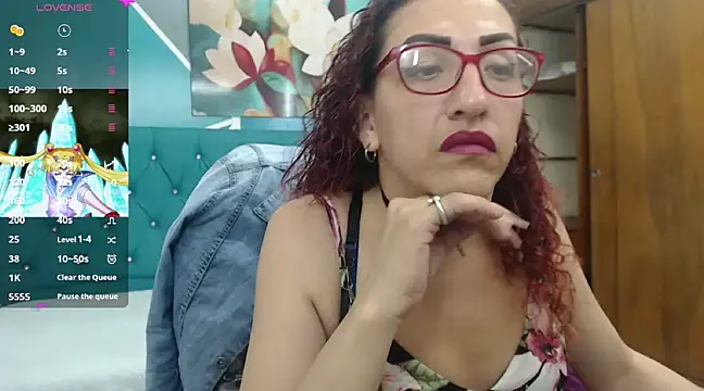 sabrina dupont online show from February 25, 12:55 pm