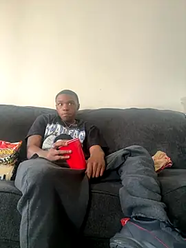Snapshot of TransboyJay chatting on October 17, 5:05 pm TransboyJay online show from October 17, 5:05 pm