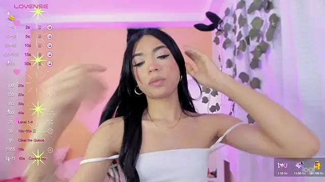 Snapshot of AndreaSweet_ chatting on February 4, 2:32 pm AndreaSweet  online show from February 4, 2:32 pm