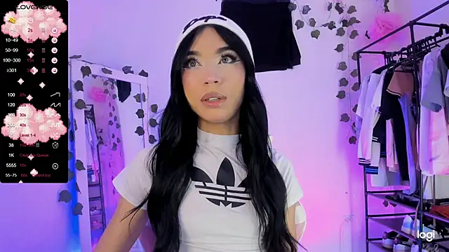 Snapshot of AndreaSweet_ chatting on March 14, 4:04 am AndreaSweet  online show from March 14, 4:04 am