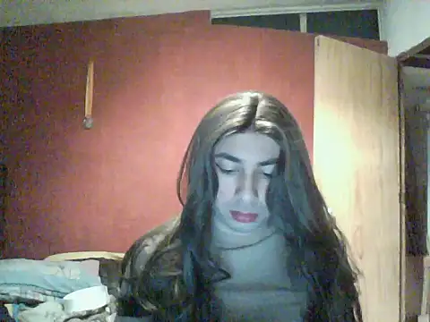 Snapshot of Yasmin_Paez99 chatting on October 11, 12:57 am Yasmin Paez99 online show from October 11, 12:57 am