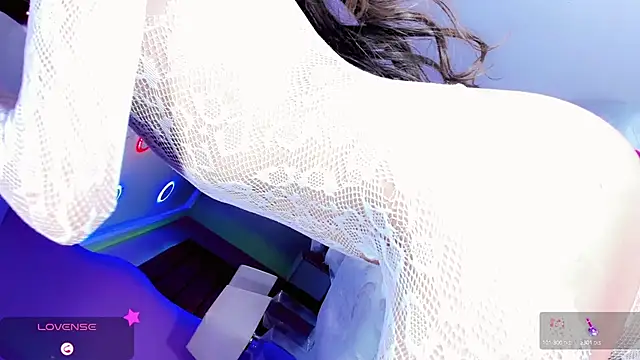 Shanelengel online show from September 16, 6:29 am