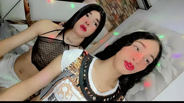 Snapshot of barbiedolls_x chatting on March 15, 7:17 am barbiedolls x online show from March 15, 7:17 am