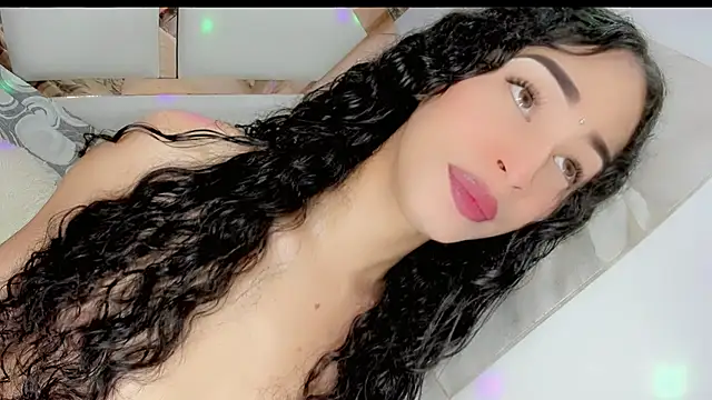 Snapshot of barbiedolls_x chatting on March 15, 9:04 pm barbiedolls x online show from March 15, 9:04 pm