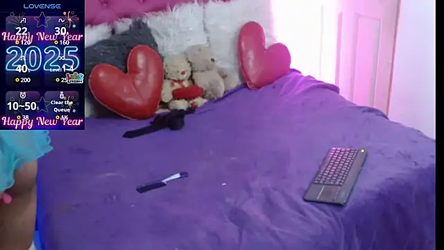 Snapshot of AlexaFontana chatting on January 15, 8:09 am AlexaFontana online show from January 15, 8:09 am