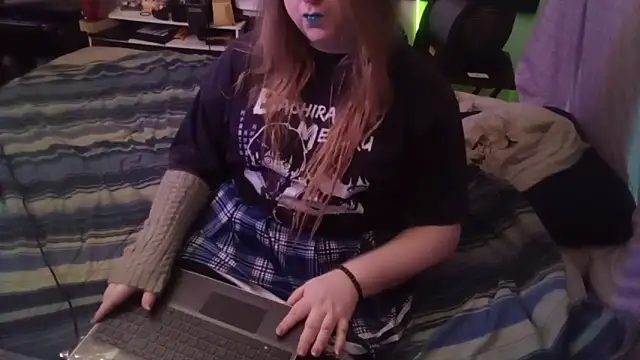 Snapshot of AshThaSissy chatting on October 28, 12:47 pm AshThaSissy online show from October 28, 12:47 pm