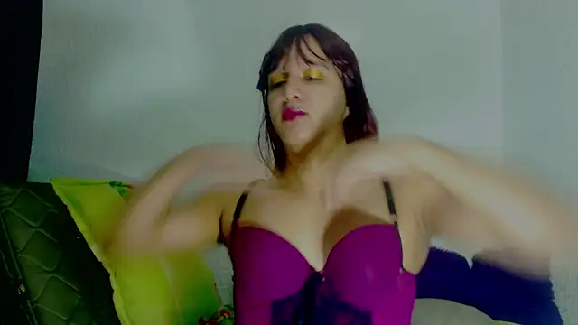 alexandrasexy32 online show from September 18, 4:29 am