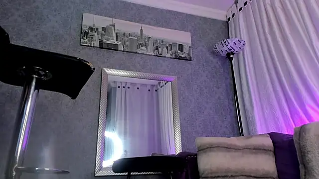  kitty wuichis online show from March 3, 4:34 am