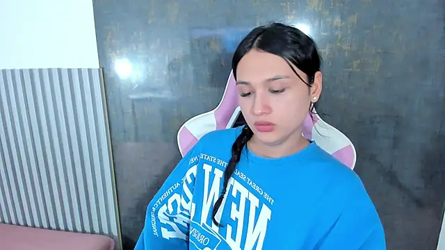 lana boomer online show from October 19, 9:18 pm