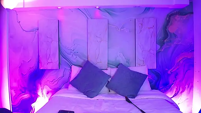 Aniie Doll online show from March 27, 8:43 pm