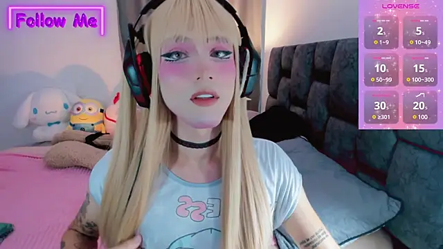 Snapshot of Kirmyy_ chatting on March 5, 10:37 pm Kirmyy online show from March 5, 10:37 pm