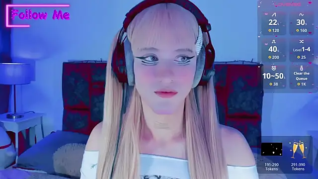 Kirmyy  online show from December 1, 9:50 pm