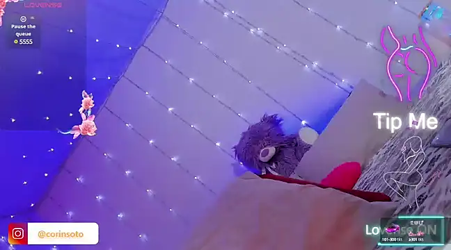 Snapshot of corinmasterx chatting on January 18, 1:12 am corinmasterx online show from January 18, 1:12 am