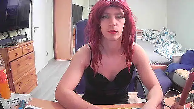 Kinky-Kristina online show from December 5, 2:45 pm