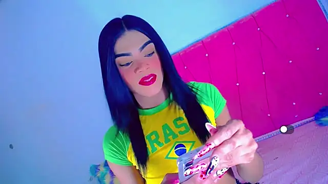 Theylor Rouse online show from October 26, 8:32 am