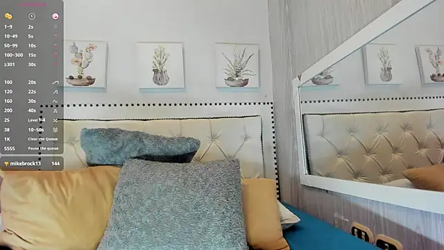 JhonyMiller  online show from October 22, 8:23 pm