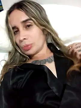 NaughtyBarbie19 online show from November 24, 4:03 am