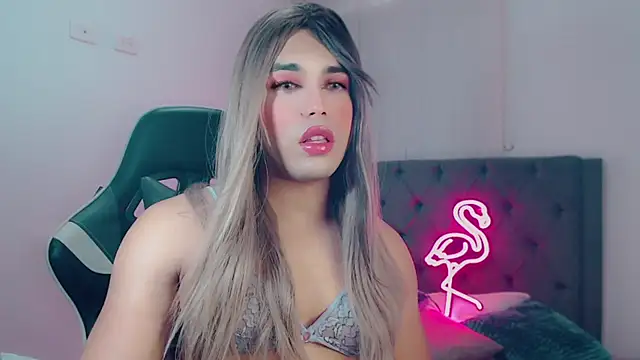 miamistressbigcock online show from December 30, 1:03 pm