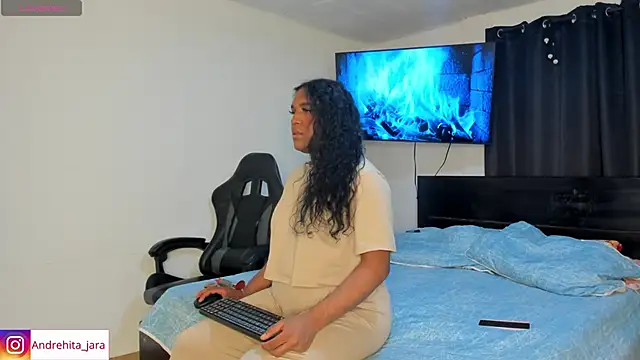 madisonbrunette online show from October 22, 8:00 pm