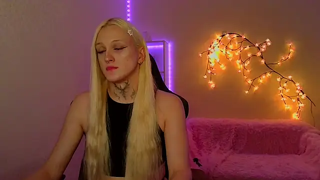 DianaRadrigo online show from November 5, 11:54 am