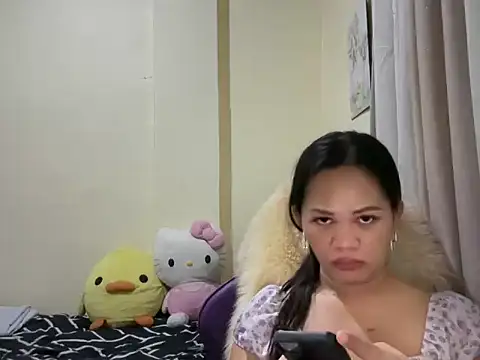 SophiaCourthaway online show from July 12, 10:01 pm