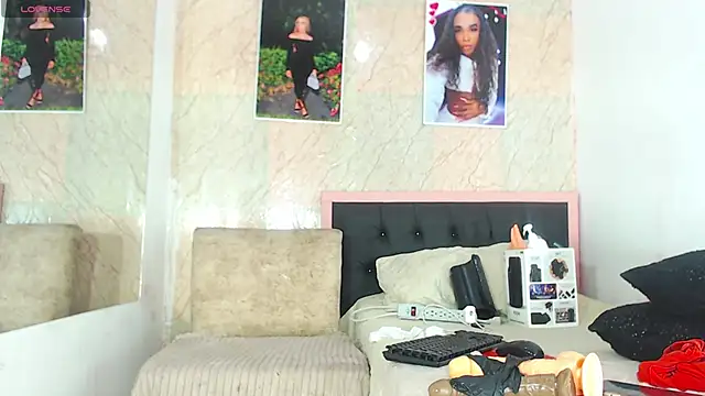 k stormi  online show from November 29, 4:14 am