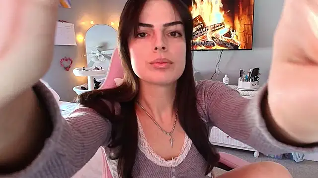 princesselysia online show from February 4, 4:55 pm