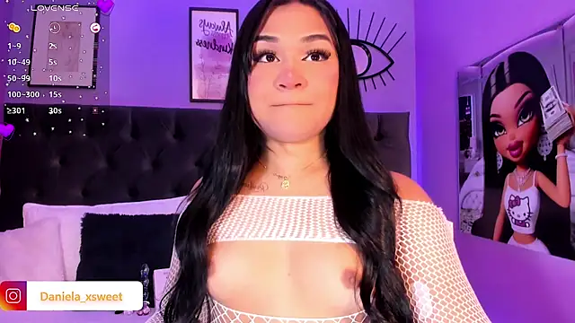 Danielaangelina online show from March 22, 6:11 am