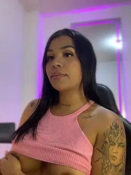 tinalove7 online show from April 1, 11:24 pm