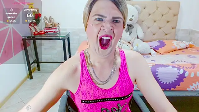 Dolldirtyxxx online show from November 12, 4:58 am