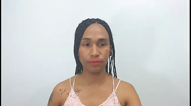 red veltet online show from March 7, 2:04 pm