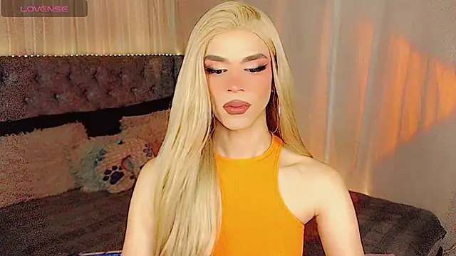 Snapshot of Dalila_moan chatting on September 24, 12:49 am Dalila moan online show from September 24, 12:49 am