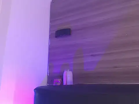 SashaNova online show from March 15, 5:43 am