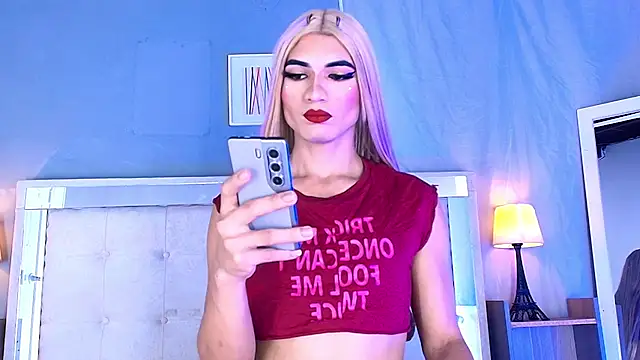 Emily Castillo 1 online show from February 4, 8:13 pm